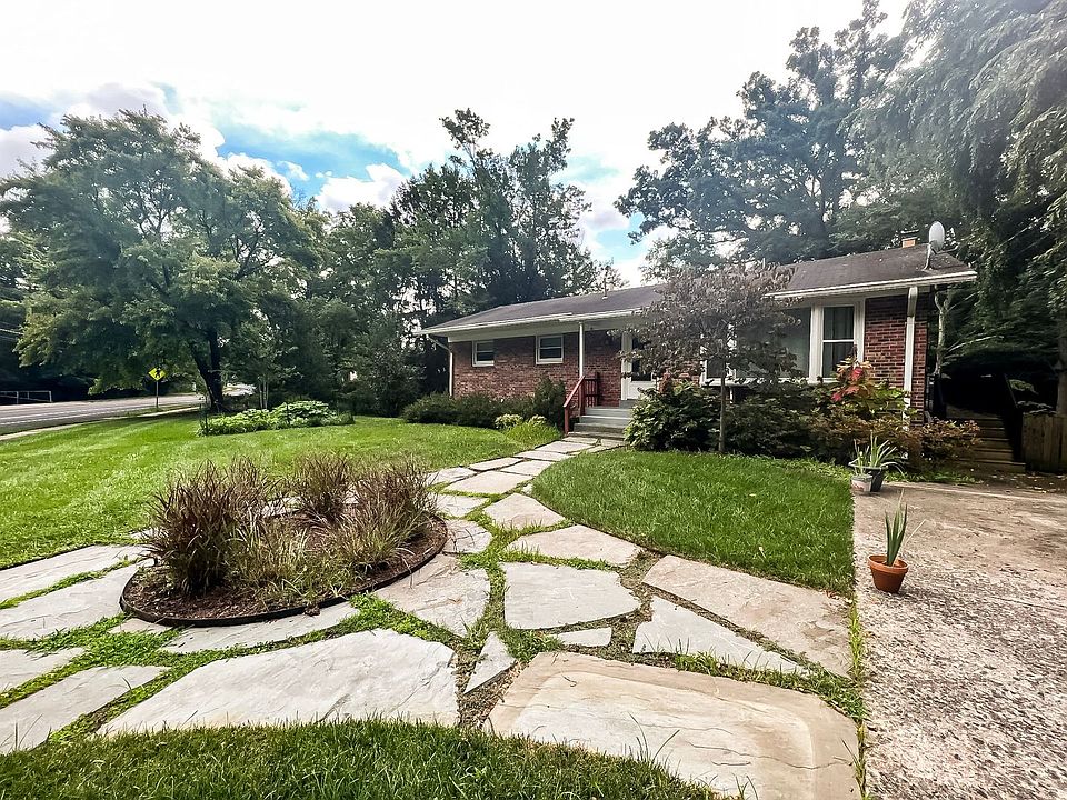 8411 Cottage St, Vienna, VA 22180 Zillow