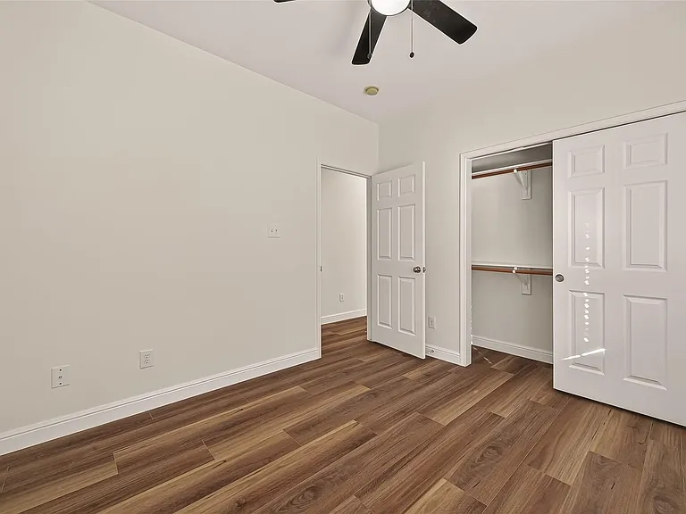 2834 Martina Dr — Photo 22