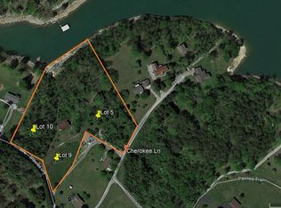 155 Cherokee Ln, Jacksboro, TN 37757