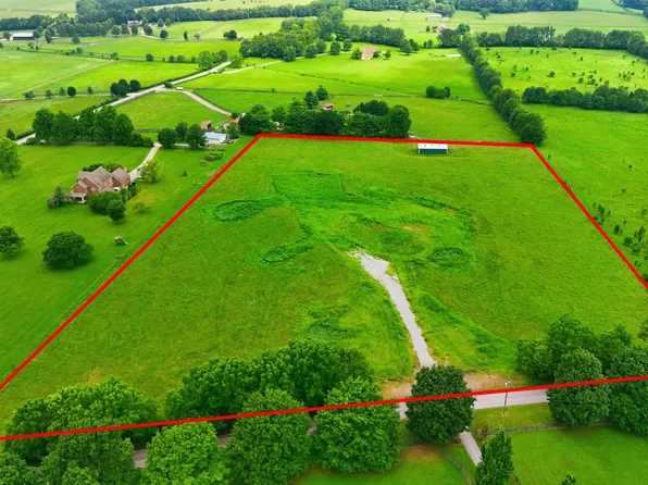 751 N Yarnallton Pike, Lexington, KY 40511