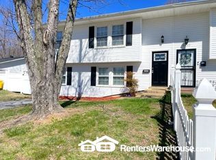 1335 Chapelview Dr, Odenton, MD 21113