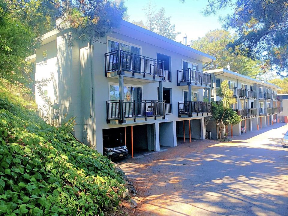 1st image of 10 Shelley Dr #8