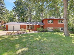 503 W Dunbar St, Mahomet, IL 61853