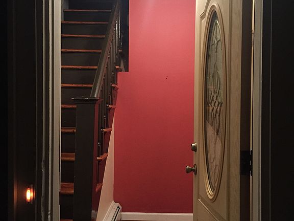 3rd image of 66 Robertson Avenue # 2 Fl 3