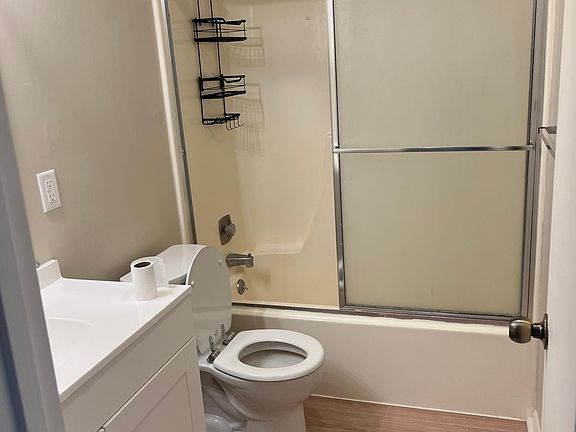 5th image of 2021 G St #4