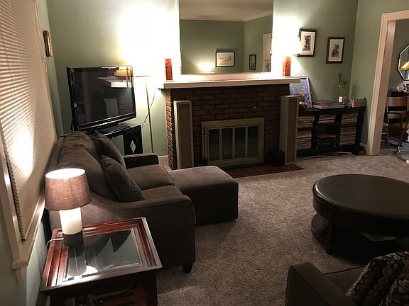 5th image of 117 Stewart Ave