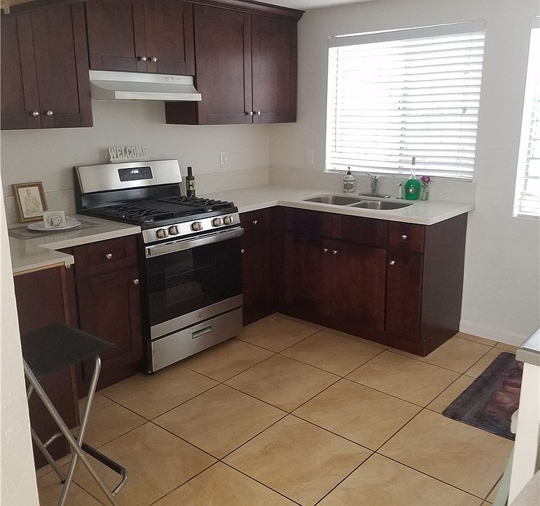 1st image of 928 W Mines Ave #B