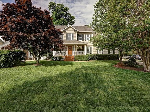 2nd image of 8416 Summer Walk Pkwy