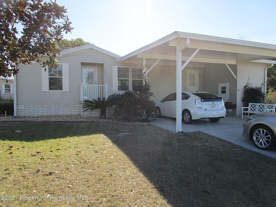 1st image of 15987 Brookridge Blvd