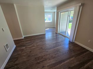 231 Pioneer Dr #251-F, Silverton, OR 97381