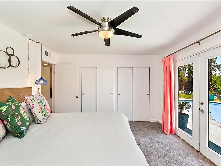 2632 N Aurora Dr — Photo 16