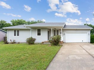 516 E School St, Rose Hill, KS 67133