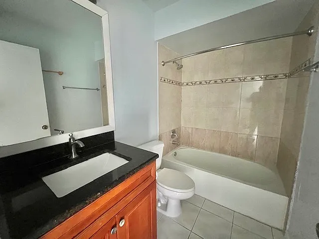208 Coral Reef Cir — Photo 18