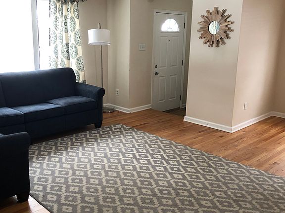 Family Room (Bedroom Hall)