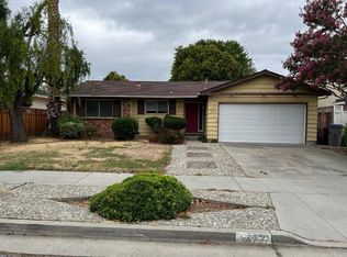 1077 Rickenbacker St, San Jose, CA 95128