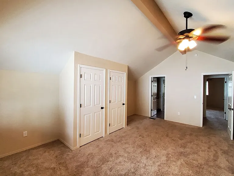 107 W Sherwood Dr — Photo 19