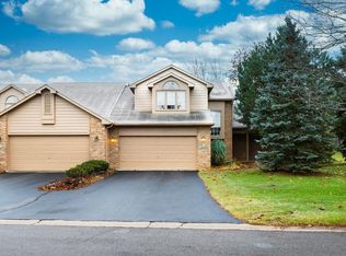 1234 Laurel View Dr, Ann Arbor, MI 48105