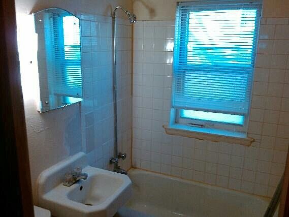 2nd image of 7430 W Lincoln Ave