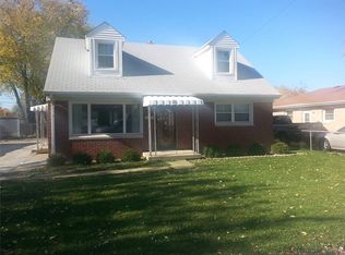 48 Briar Ln, Beech Grove, IN 46107