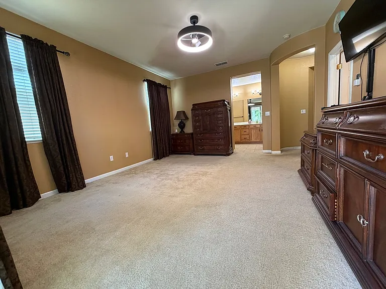 5501 Claudied Way — Photo 41