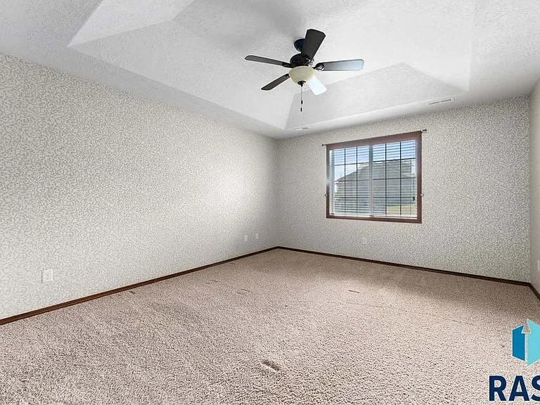 3005 E Buckingham St #3005 — Photo 12