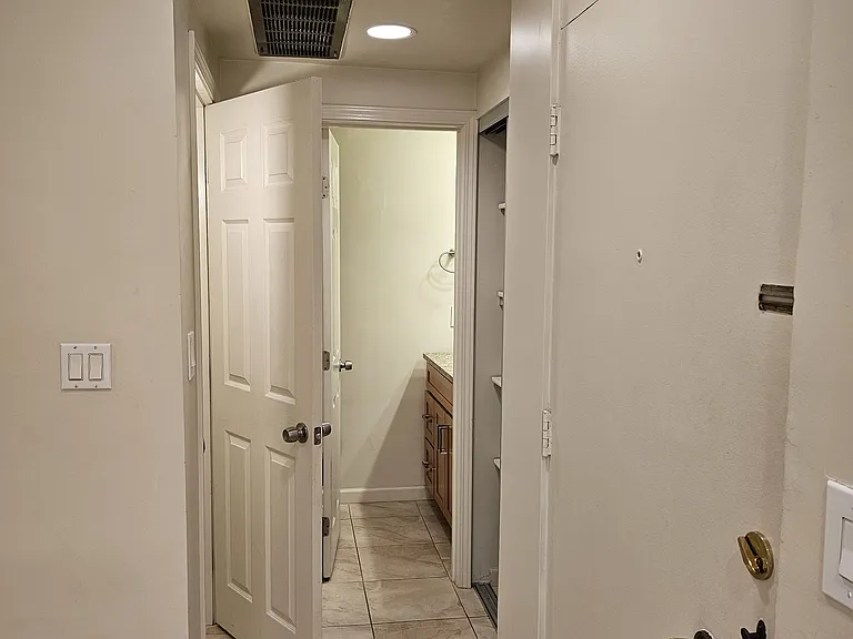 Half_bathroom_Pantry_Storage