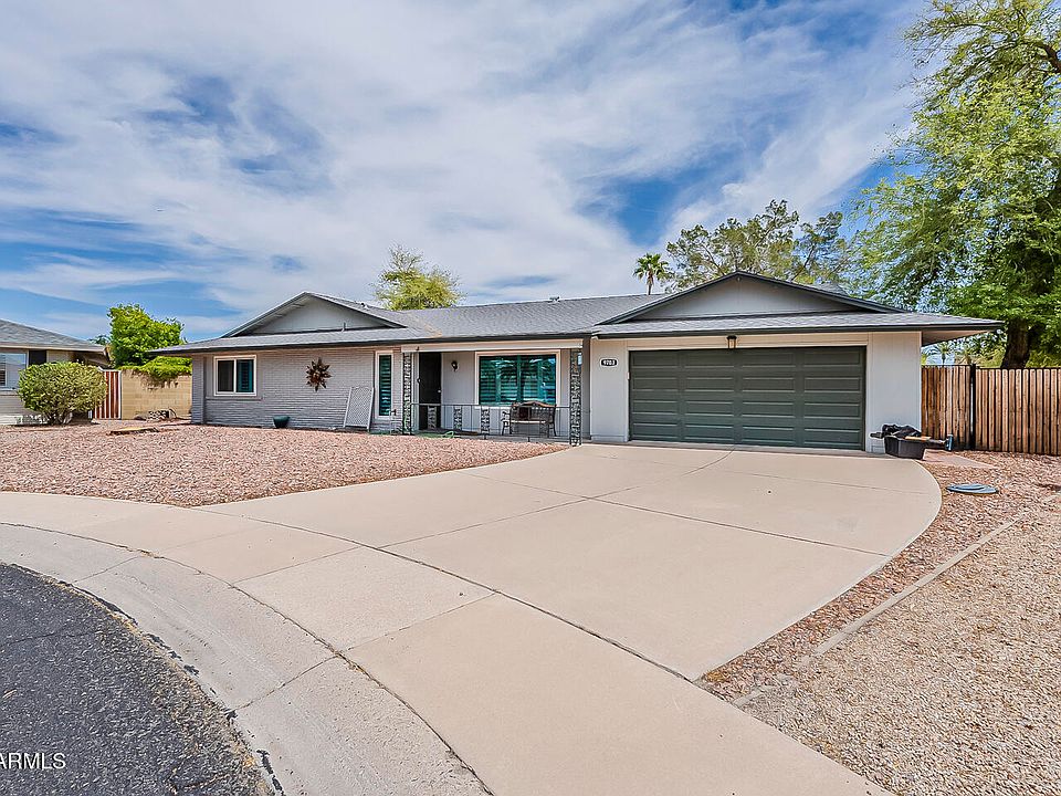 1st image of 9703 W HAWTHORN Court