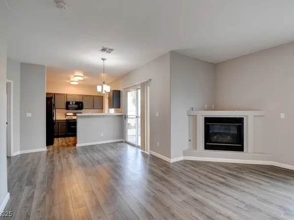6901 Squaw Mountain Dr Unit 202, Las Vegas, NV 89130