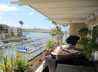 4517 Cove Dr APT 3, Carlsbad, CA 92008