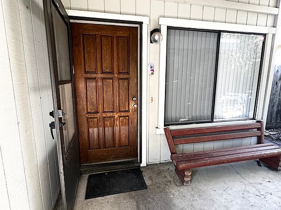 2nd image of 8121 Sunrise East Way #8123
