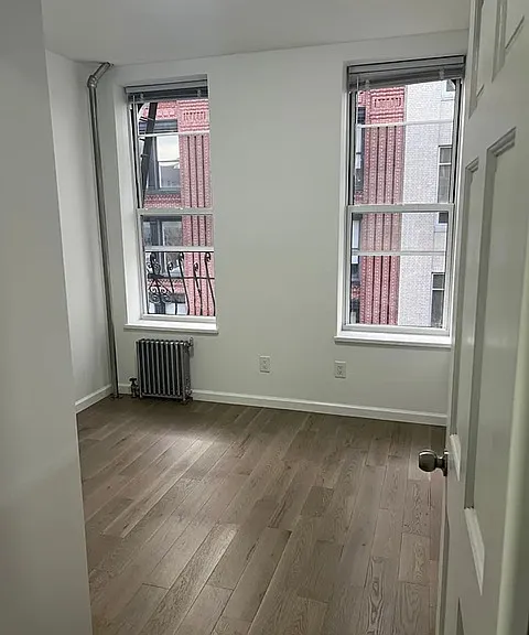 56 Elizabeth St #16 — Photo 5