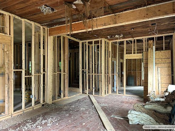 2nd image of 520 E Charles Bussey Ave