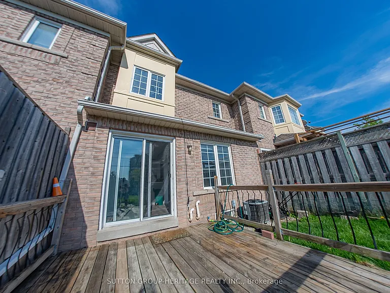 20 Oglevie Dr — Photo 28