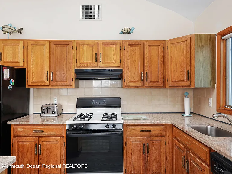 1 New Jersey Ave #2 — Photo 10