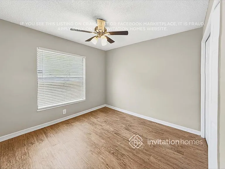 2621 Alclobe Cir — Photo 17