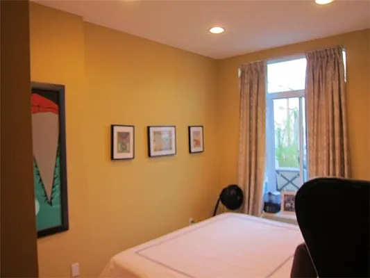 Rented by Kian Realty | media 16
