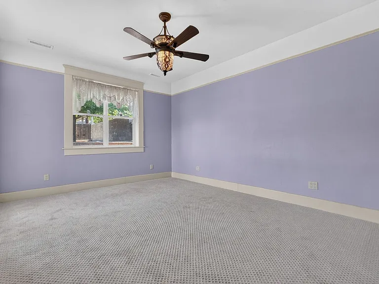 215 S Marina St — Photo 28