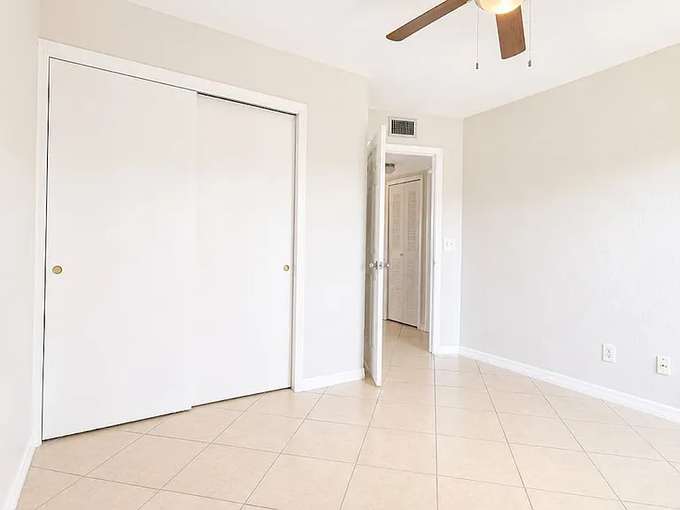 4765 Orange Grove Blvd #6 — Photo 7