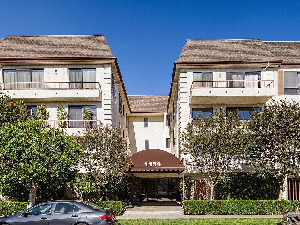 1st image of 4454 Ventura Canyon Ave APT 308
