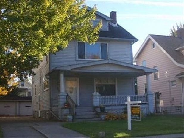 2nd image of 12814 Maplerow Ave