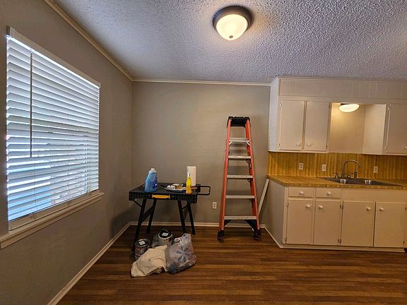 4th image of 113 Texas Ave APT 5B