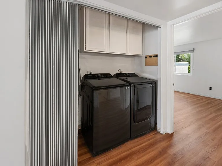 1494 Gustavo St #D — Photo 11