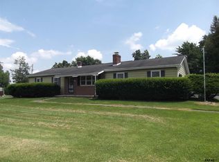 440 Stone Jug Rd, Biglerville, PA 17307
