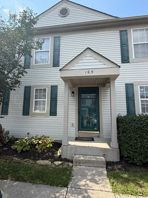 153 Hawkins Ln
