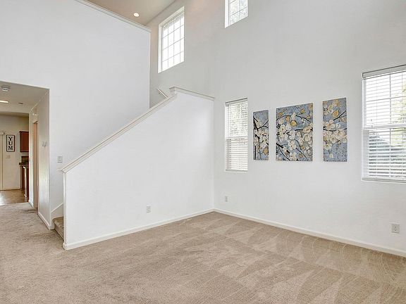 3rd image of 1768 Branigan Ave