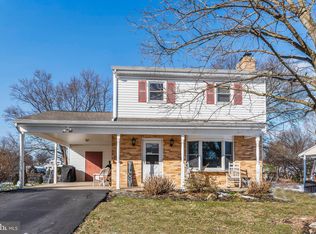402 Berkshire Rd, Mechanicsburg, PA 17055