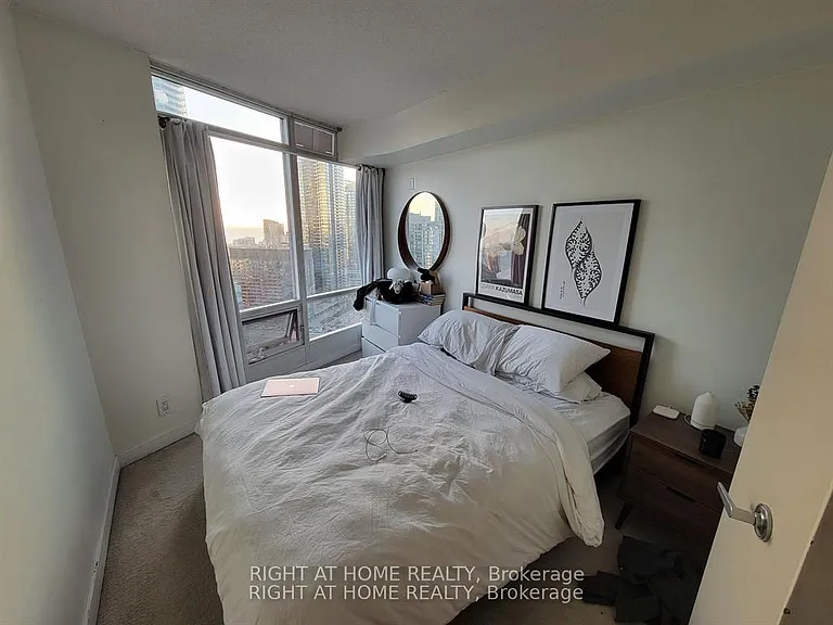 361 Front St W #3205 — Photo 9