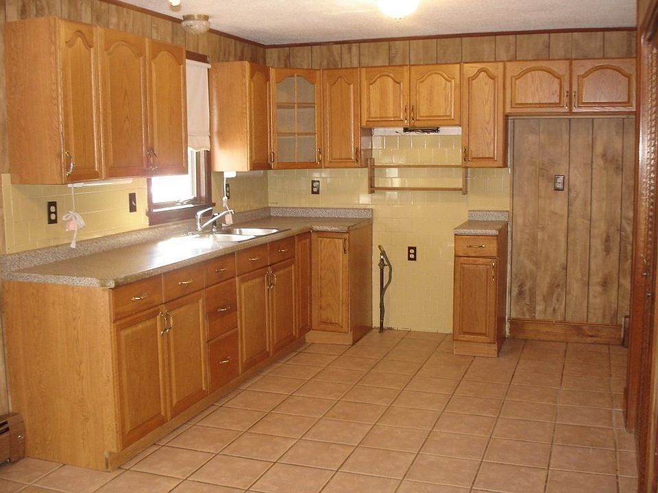 847 Terry Ln, New Bedford, MA 02745 Zillow