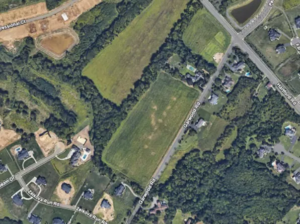 751 Garwood Rd, Moorestown, NJ 08057