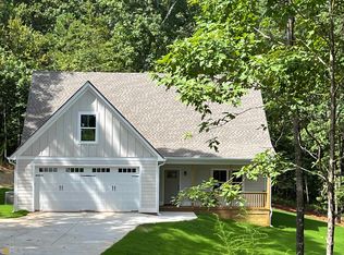 134 Planters Ridge Dr, Lagrange, GA 30240